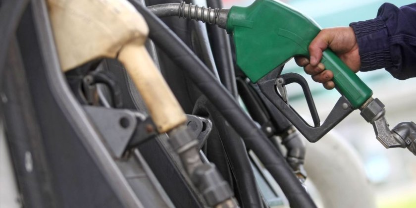 Repsol y Petroperú reducen levemente el precio de gasolinas