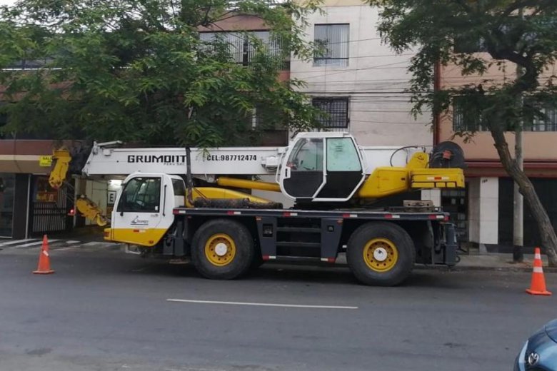 GRUAS TELESCOPICAS